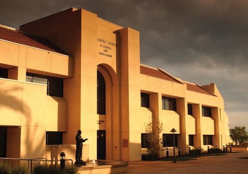 12.  Graziadio School of Business et Management de l'Université de Pepperdine, en Californie, États-Unis